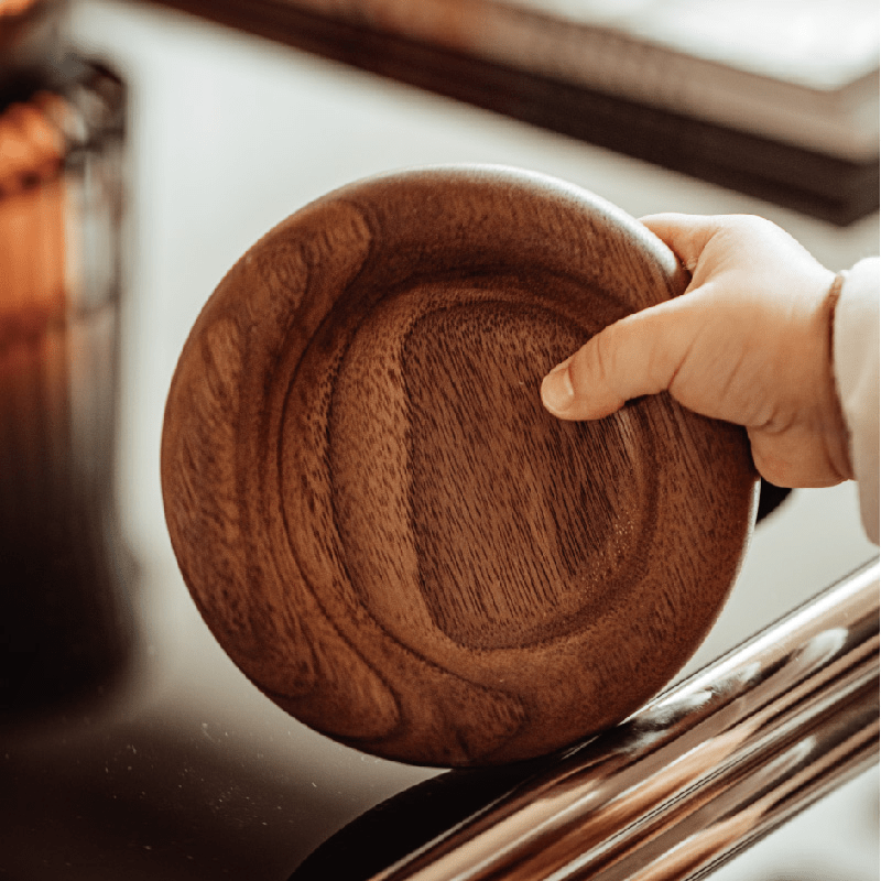 Couple Mugs Set | Solid Wood Nest Coaster | High-Temperature White Porcelain | Creative Birthday Gift for Couples